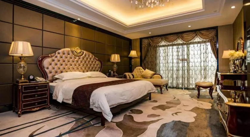 Bed in Country Garden Phoenix Hotel Yangshan