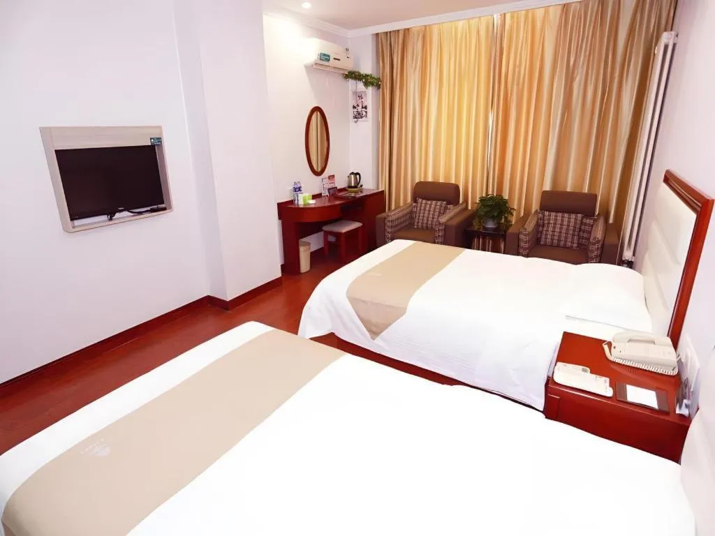 Bed in GreenTree Inn Yinchuan Pedestrian Street East Liqun Street Express Hotel