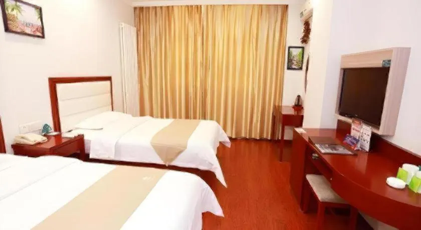 Bed in GreenTree Inn Yinchuan Pedestrian Street East Liqun Street Express Hotel