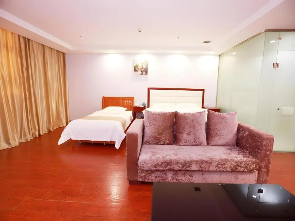 Bed in GreenTree Inn Yinchuan Pedestrian Street East Liqun Street Express Hotel