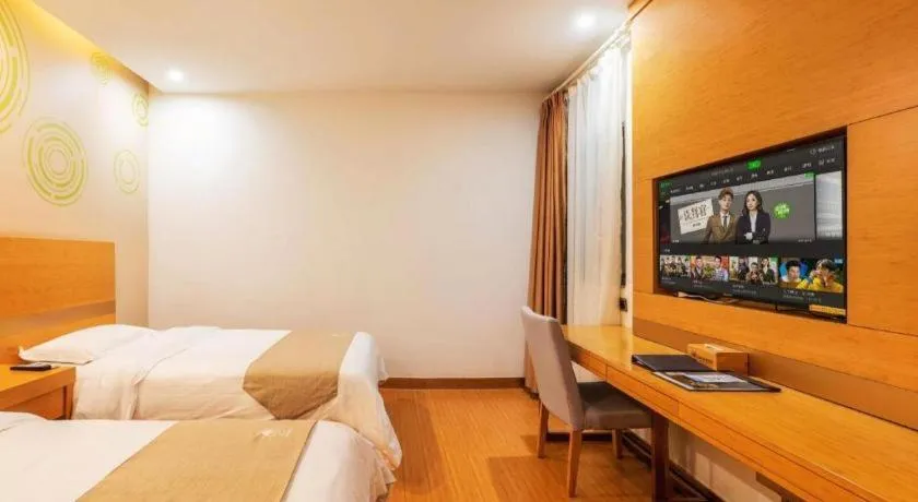 Bed in GreenTree Inn Suzhou Changshu North Haiyu Road Changhui Square Express Hotel
