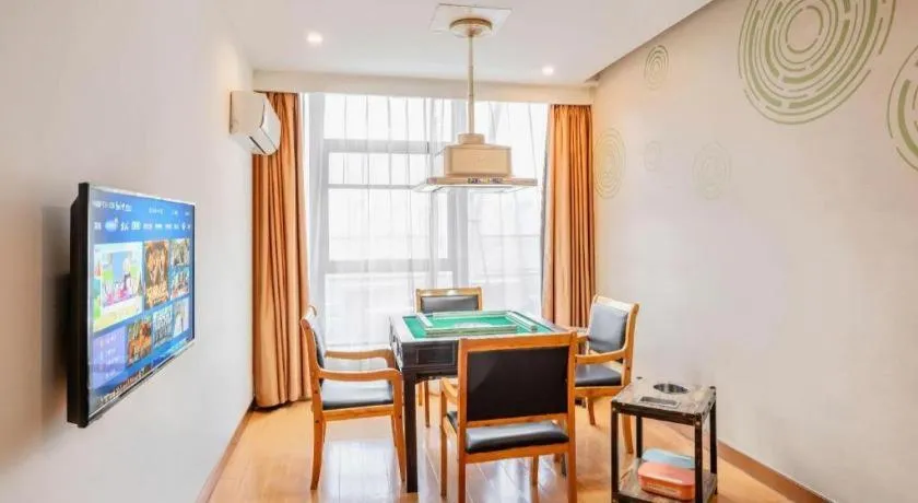 GreenTree Inn Suzhou Changshu North Haiyu Road Changhui Square Express Hotel