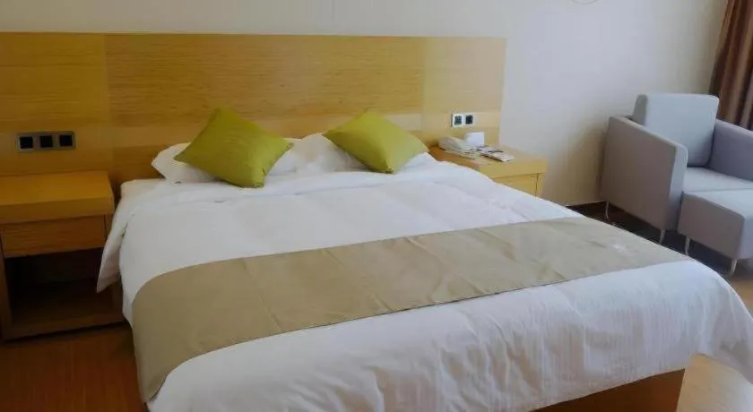 Bed in GreenTree Inn Suzhou Changshu North Haiyu Road Changhui Square Express Hotel