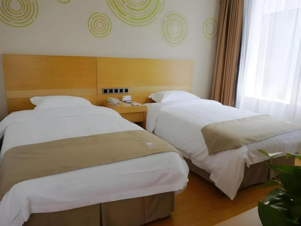 Bed in GreenTree Inn Suzhou Changshu North Haiyu Road Changhui Square Express Hotel