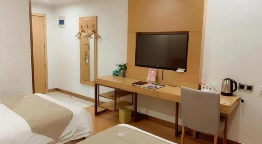 Bed in GreenTree Inn Suzhou Changshu North Haiyu Road Changhui Square Express Hotel