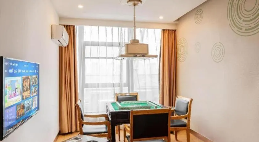 GreenTree Inn Suzhou Changshu North Haiyu Road Changhui Square Express Hotel