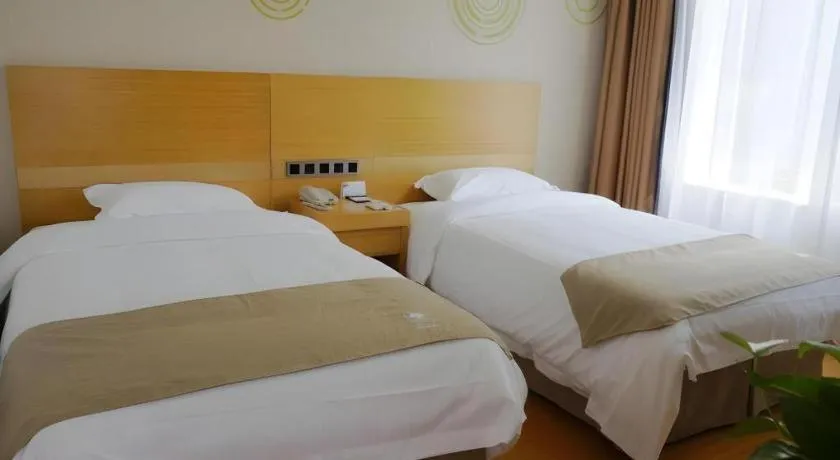 Bed in GreenTree Inn Suzhou Changshu North Haiyu Road Changhui Square Express Hotel