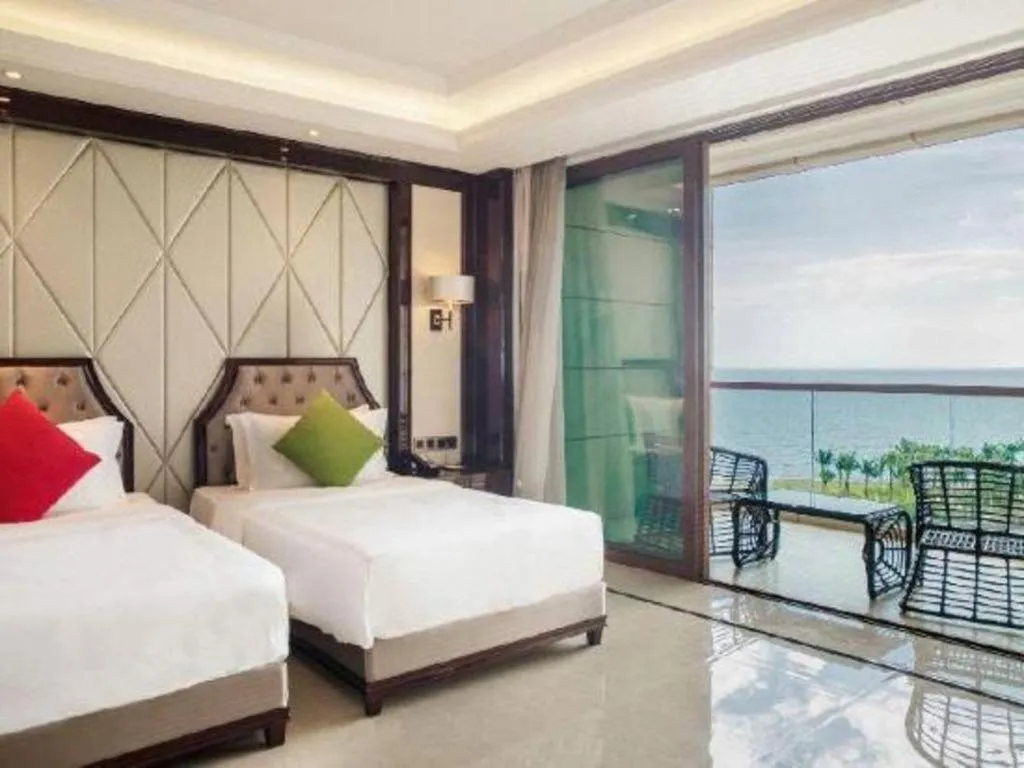 Bed in Jinsha Seaview Hotel Sanya