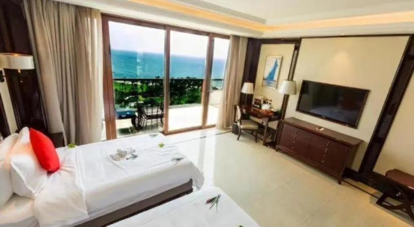 Bed in Jinsha Seaview Hotel Sanya