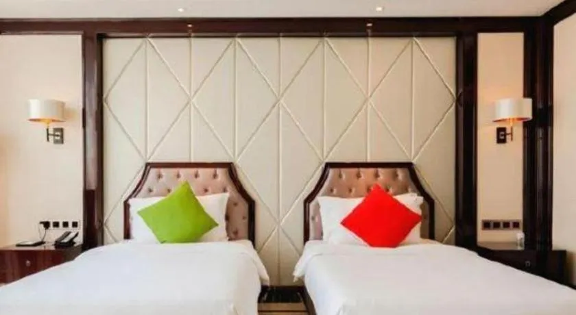 Bed in Jinsha Seaview Hotel Sanya