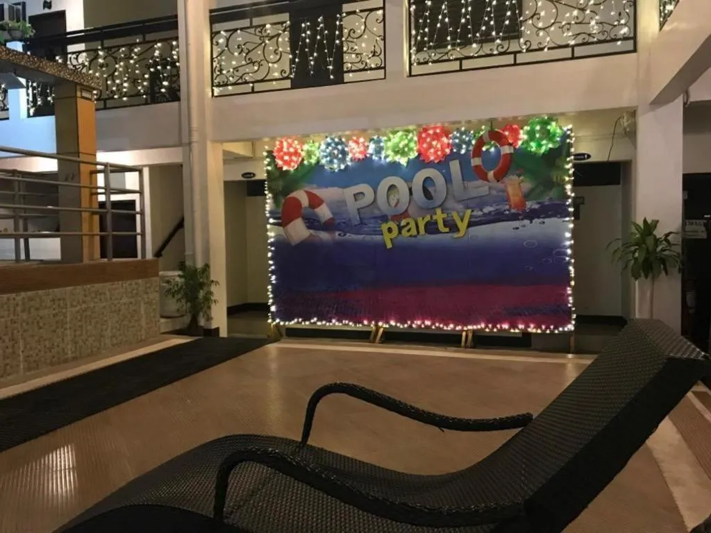 Dreamwave Resort Laguna