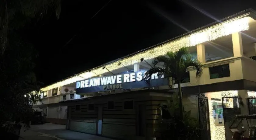 Dreamwave Resort Laguna