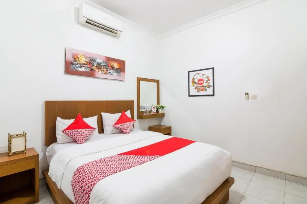 OYO 1242 Penginapan RB Syariah