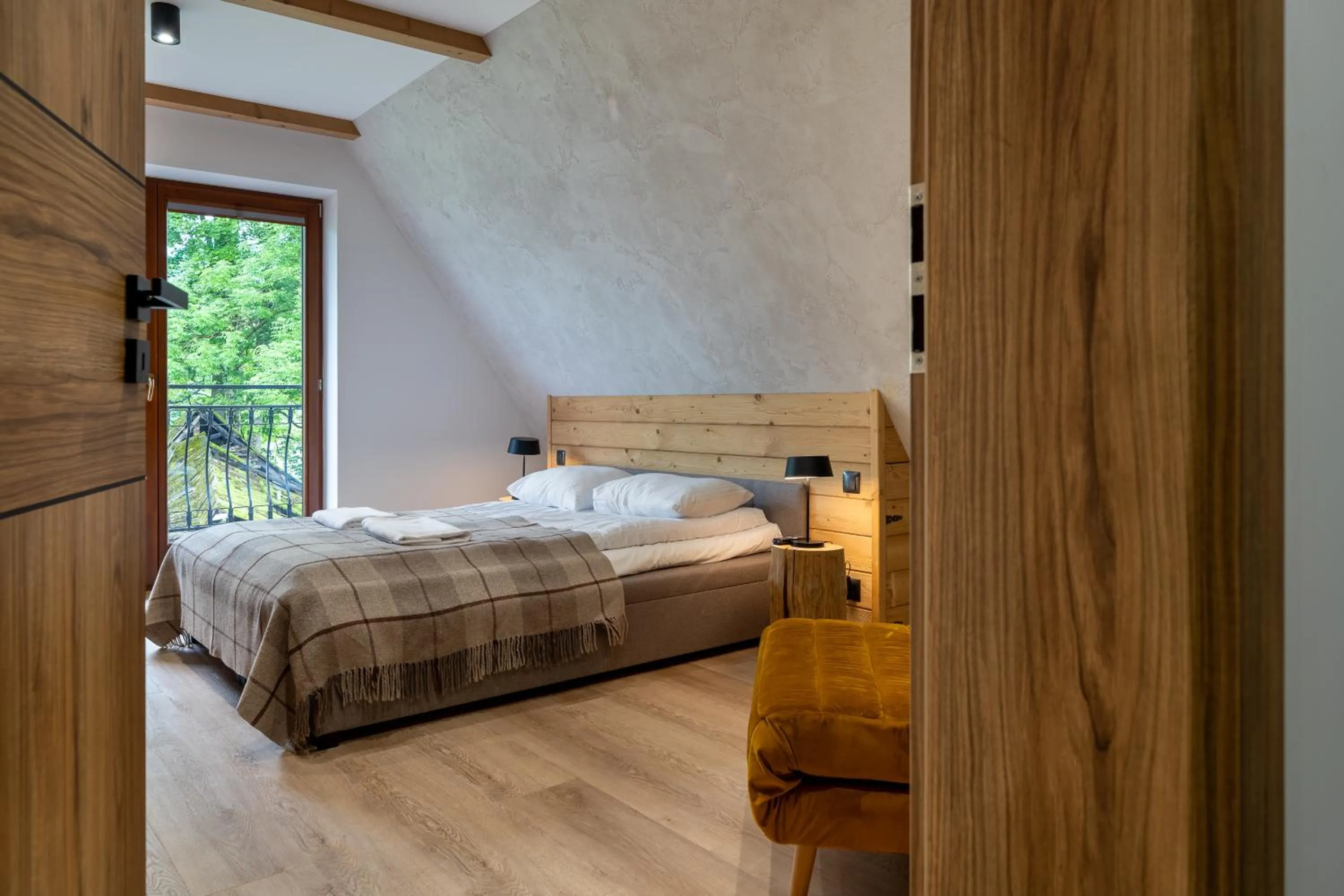 Bed in RentPlanet - Apartament Salwatoriańska
