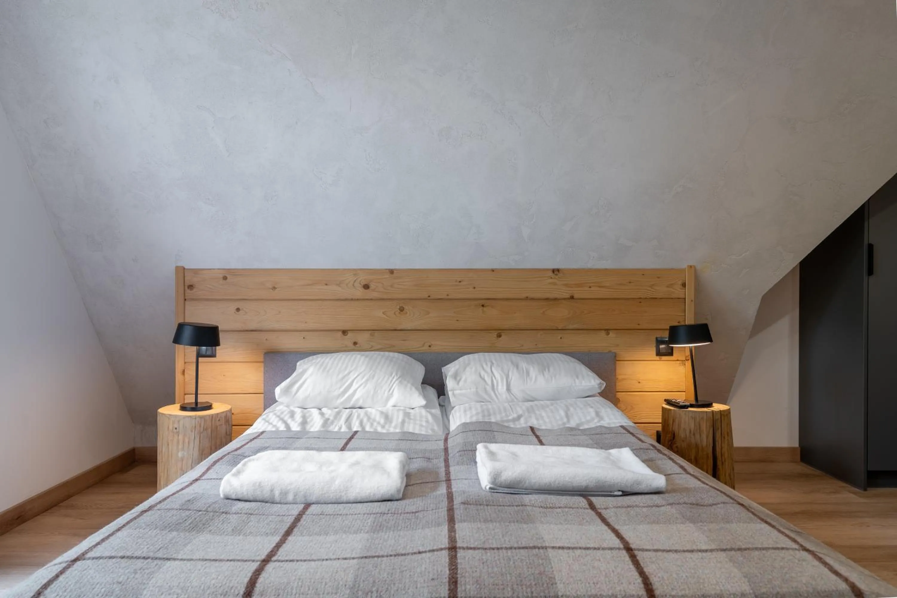 Bed in RentPlanet - Apartament Salwatoriańska