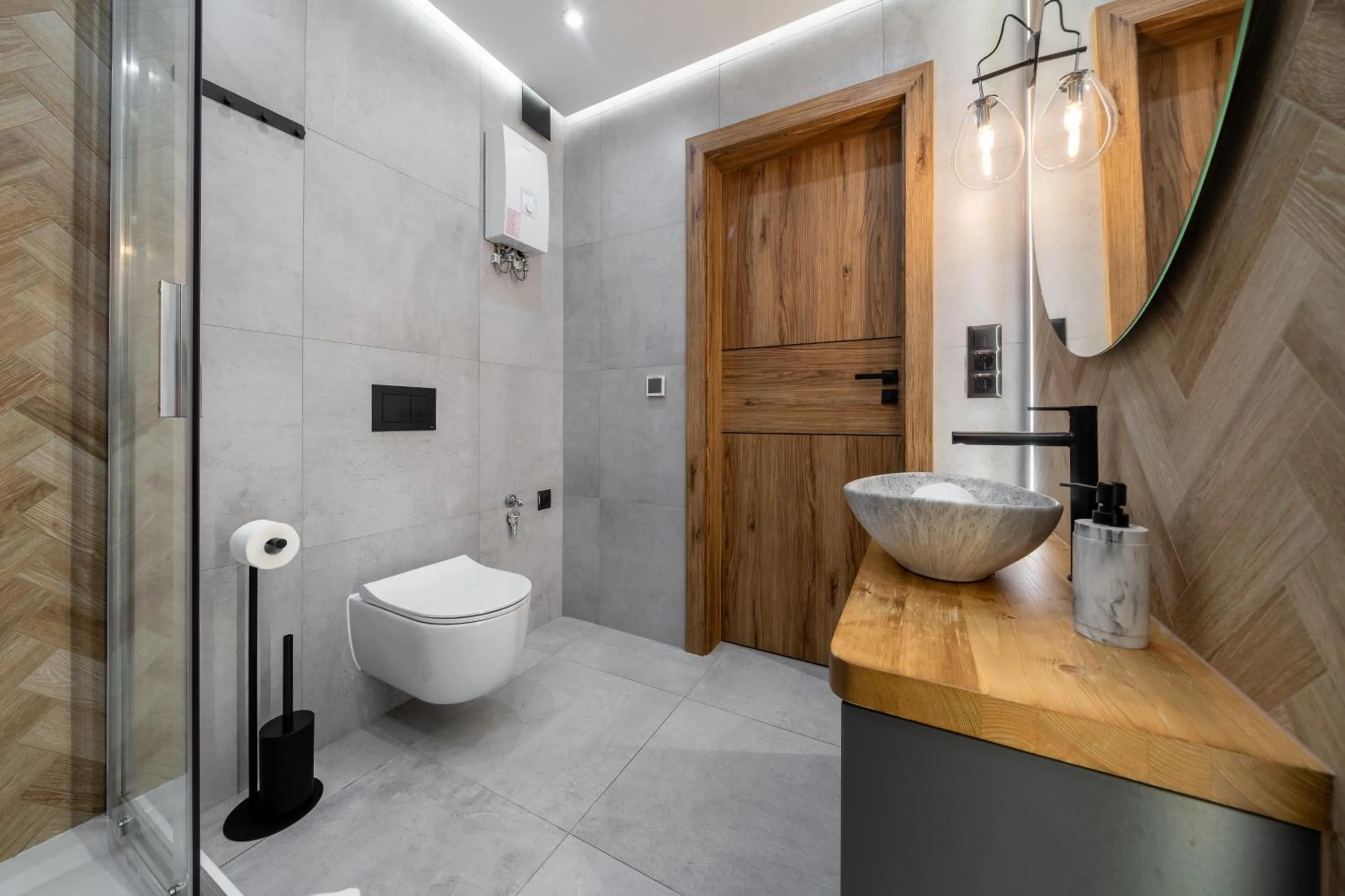 Shower in RentPlanet - Apartament Salwatoriańska