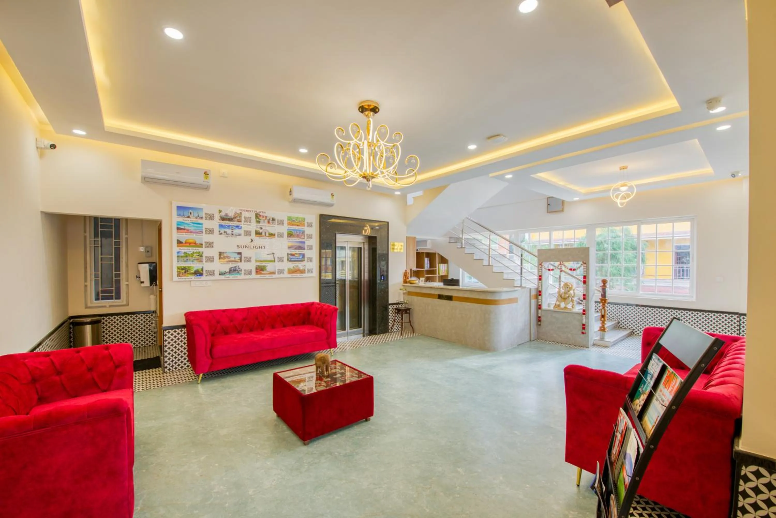 Lobby or reception in Hotel Sunlight