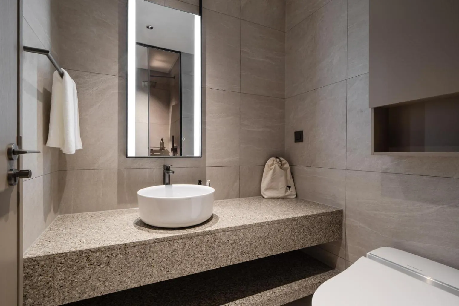 Bathroom in Le Collective Haeundae Paragraf