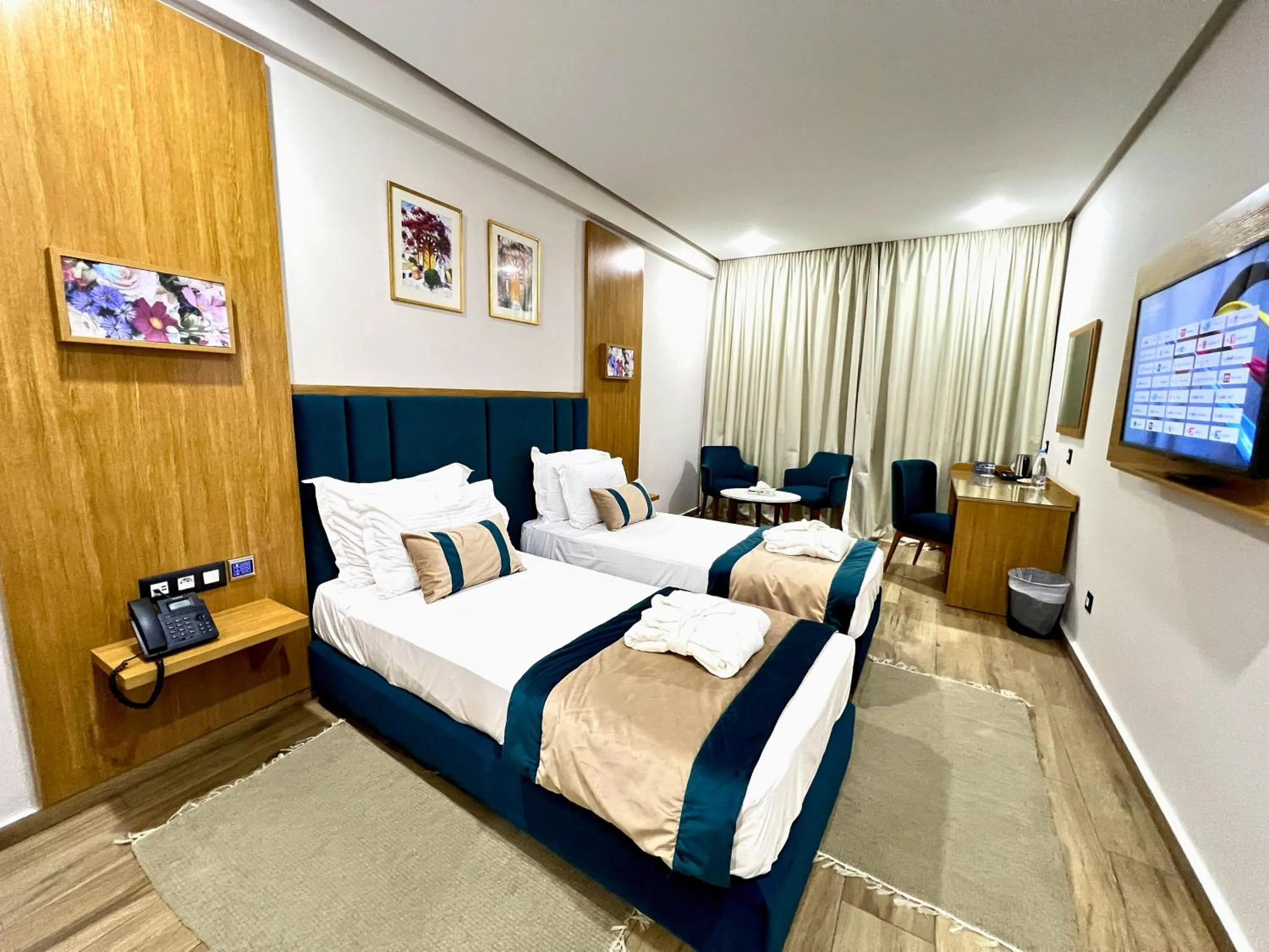 Bedroom, Bed in Kyriad Prestige City Center Tunis