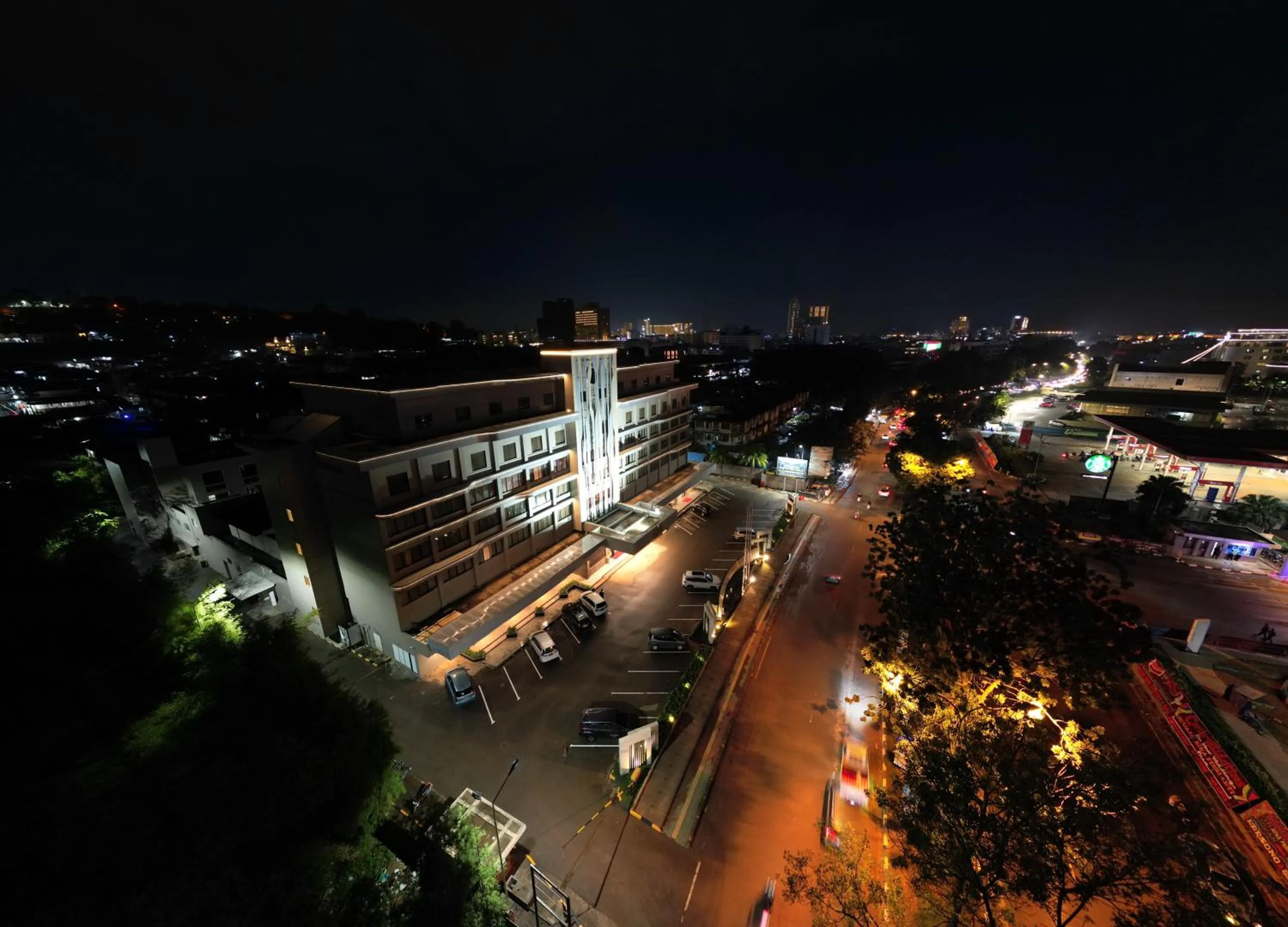 Property building in Aglow Hotel Harbor Bay Batam