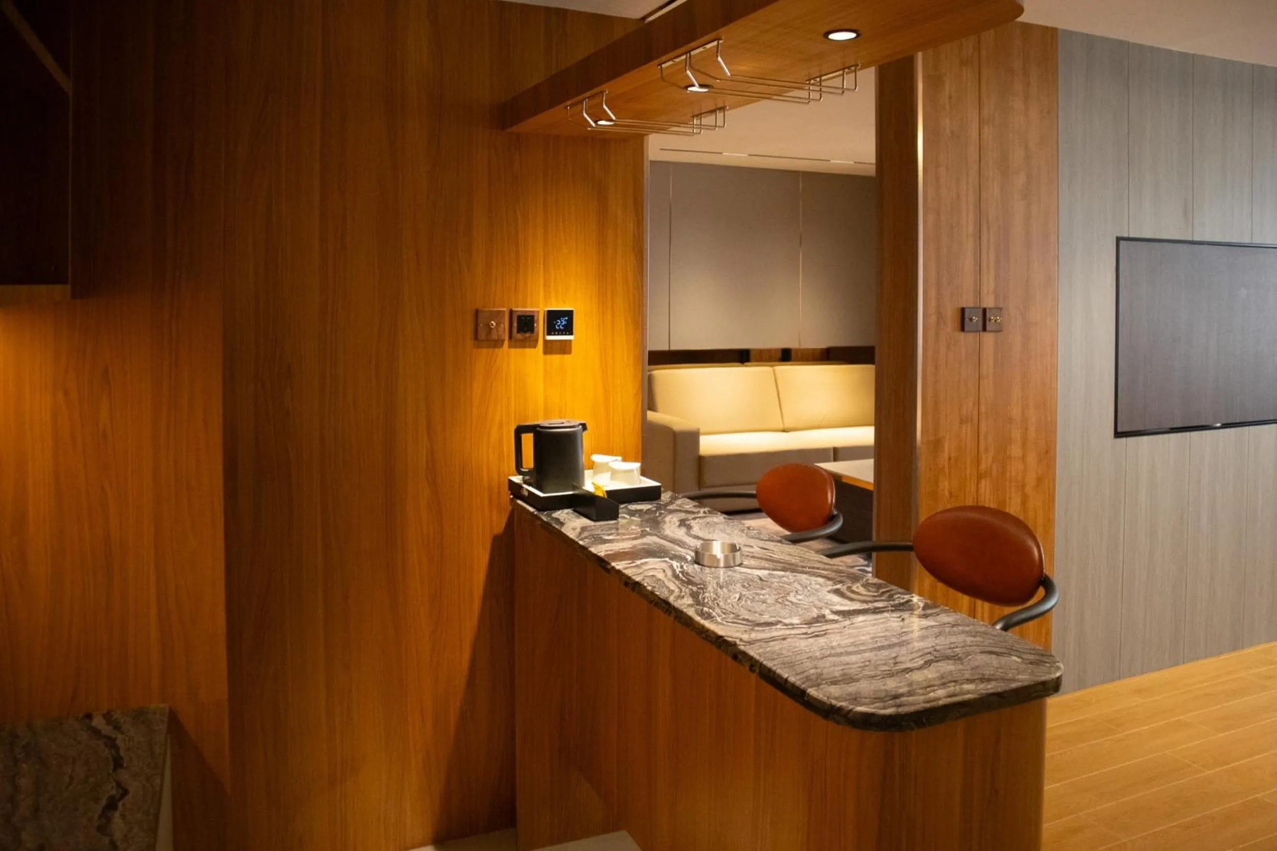 Aglow Hotel Harbor Bay Batam