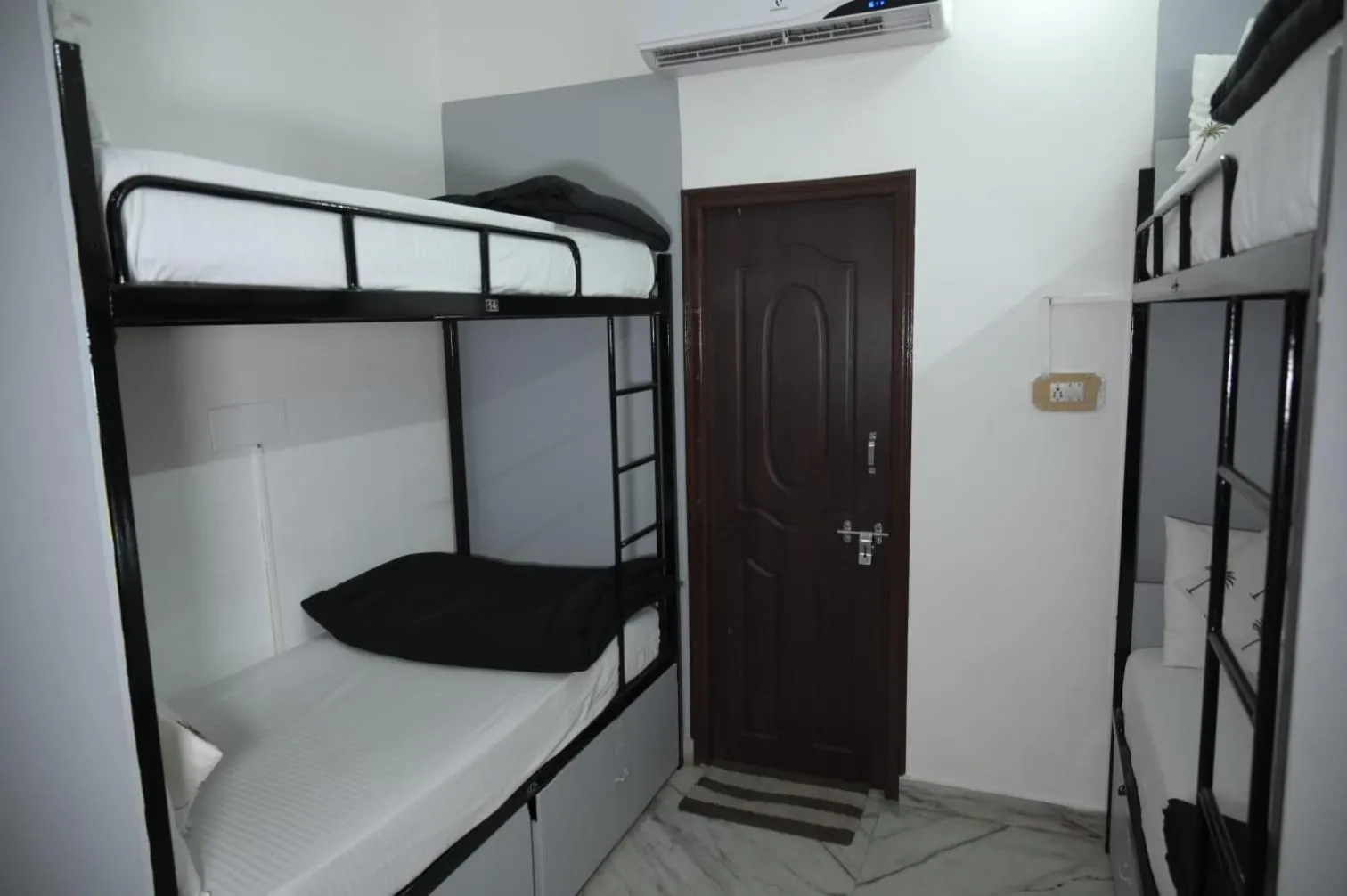 Photo of the whole room, Bed in Hostel Vostel