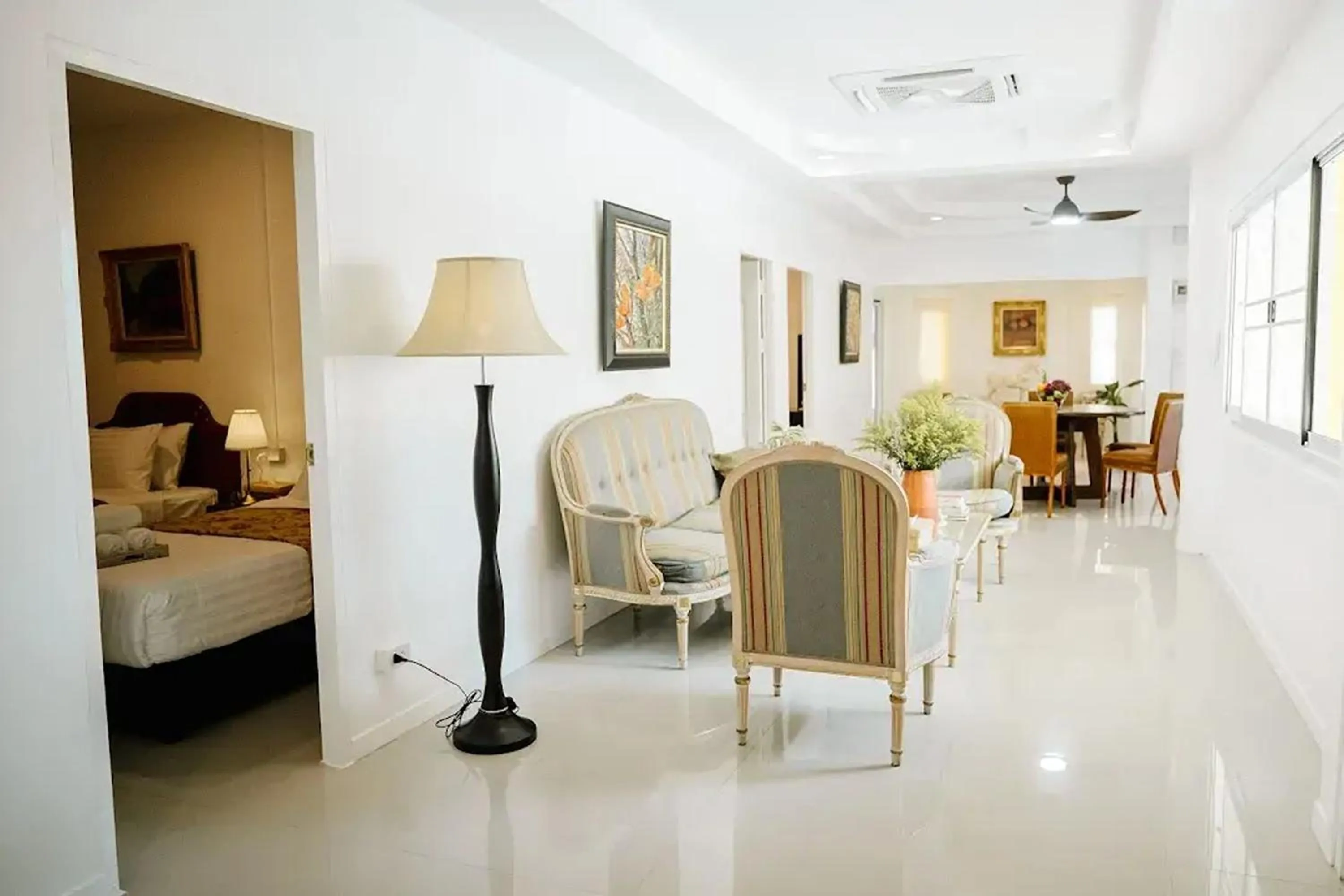 Seating area, Bed in Villa Cavallo Chiangrai