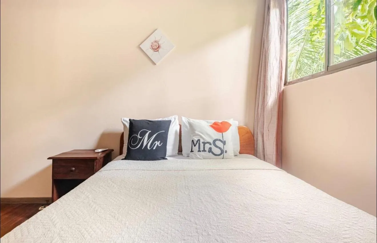 Bedroom, Bed in Hotel Beachfront Vista Hermosa