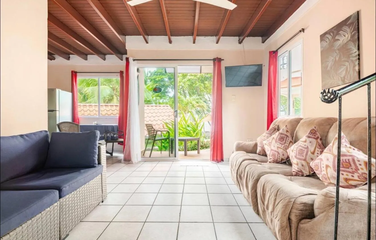 Living room in Hotel Beachfront Vista Hermosa