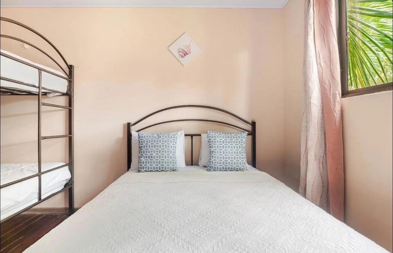 Bed in Hotel Beachfront Vista Hermosa