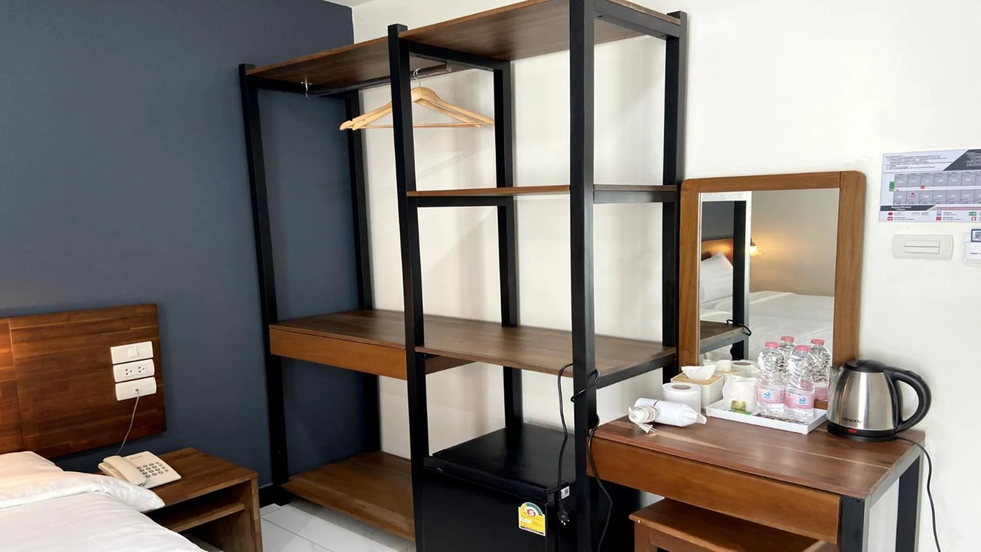 Bedroom, Bed in OK Hotel Bangkok