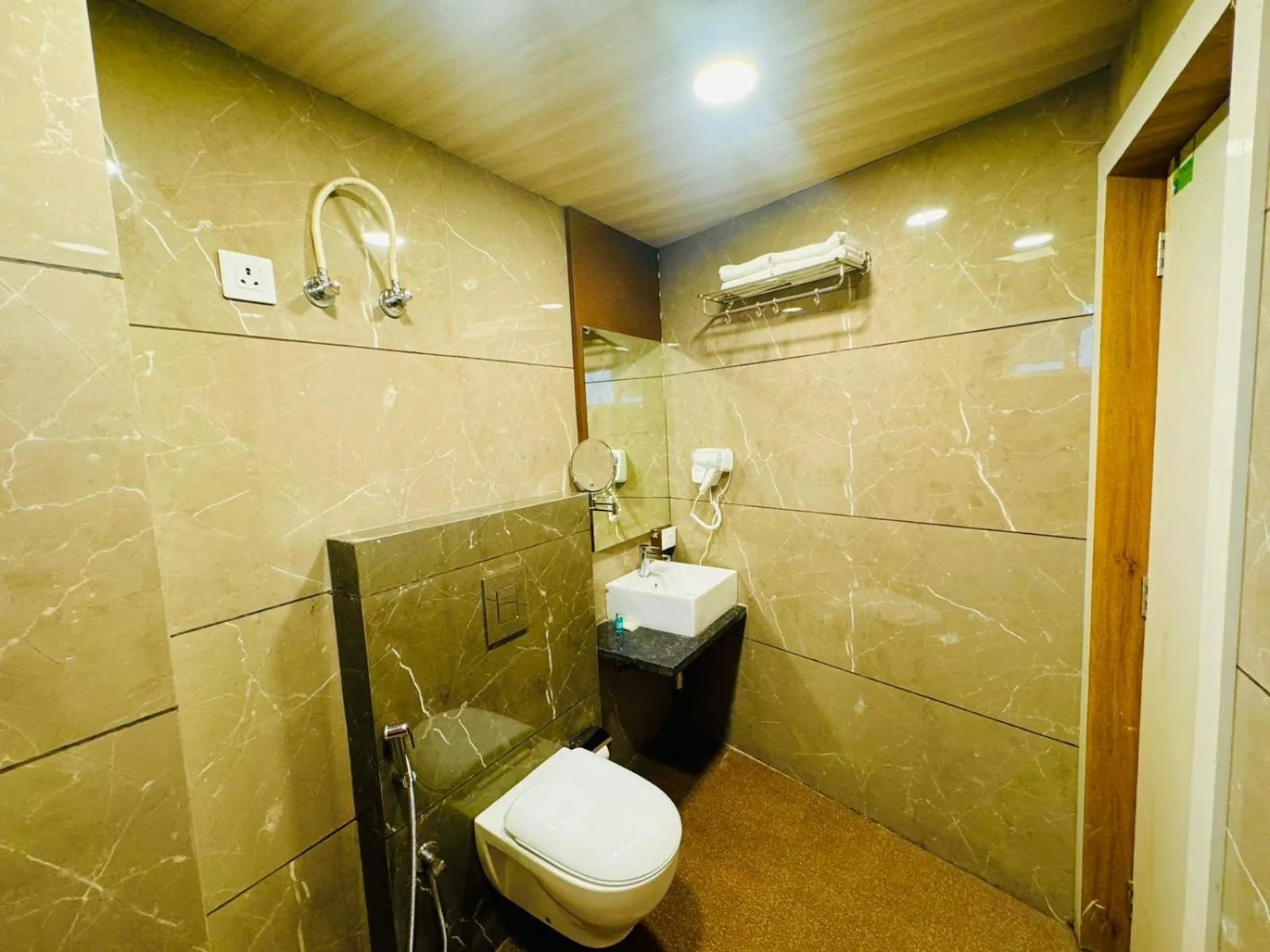 Bathroom in Hotel Najaf Palace