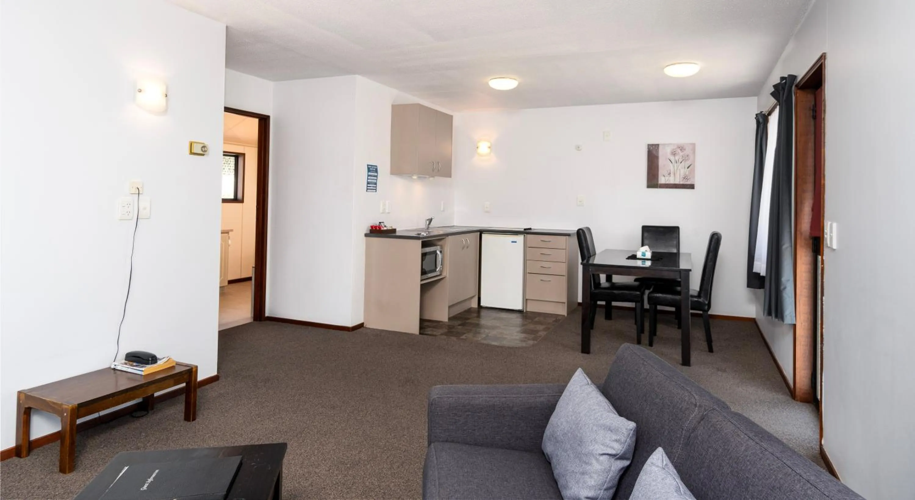 Centennial Court Hotel