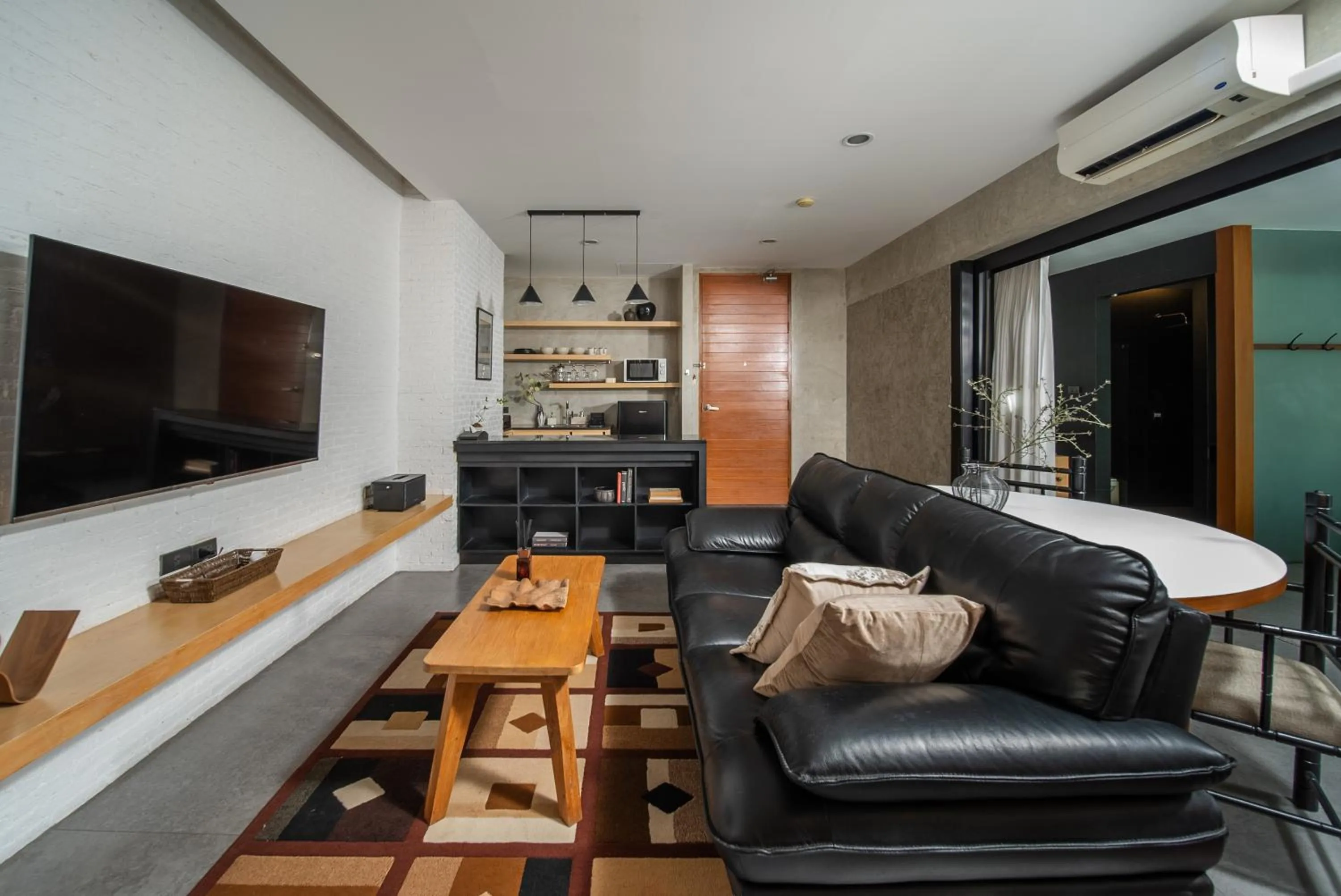 TV and multimedia in The Hotel Journal Chiangmai