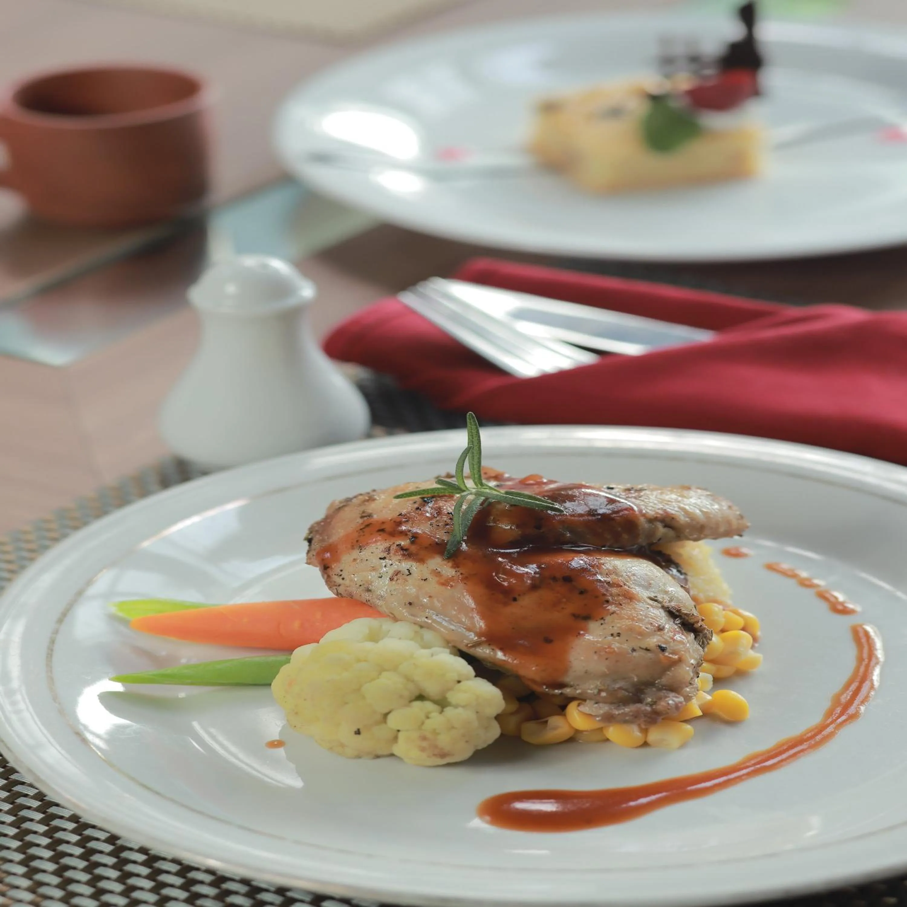 Food and drinks in Howard Johnson By Wyndham Pekalongan