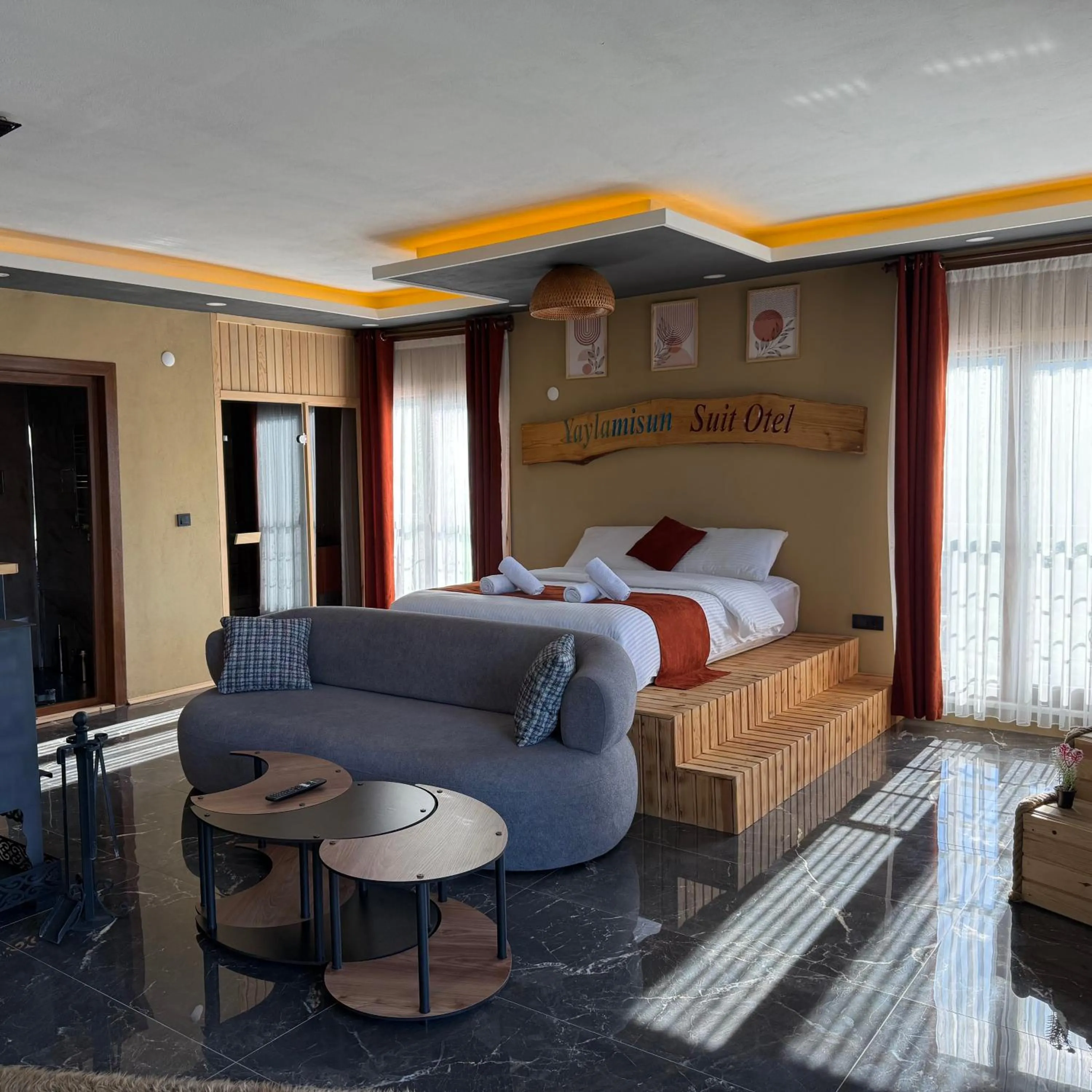 Photo of the whole room, Bed in Yaylamisun Suite Otel