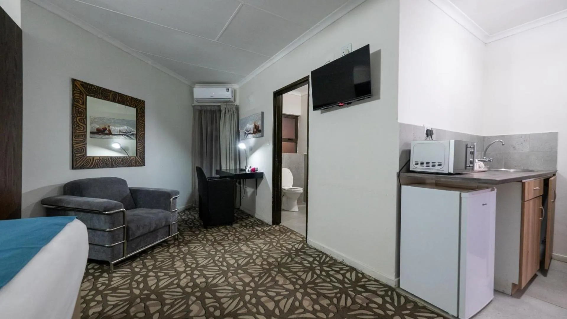 Bedroom in ANEW Hotel & Convention Centre OR Tambo Johannesburg