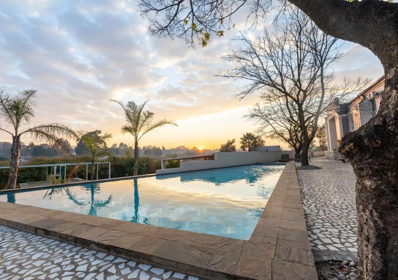 Swimming pool in ANEW Hotel & Convention Centre OR Tambo Johannesburg
