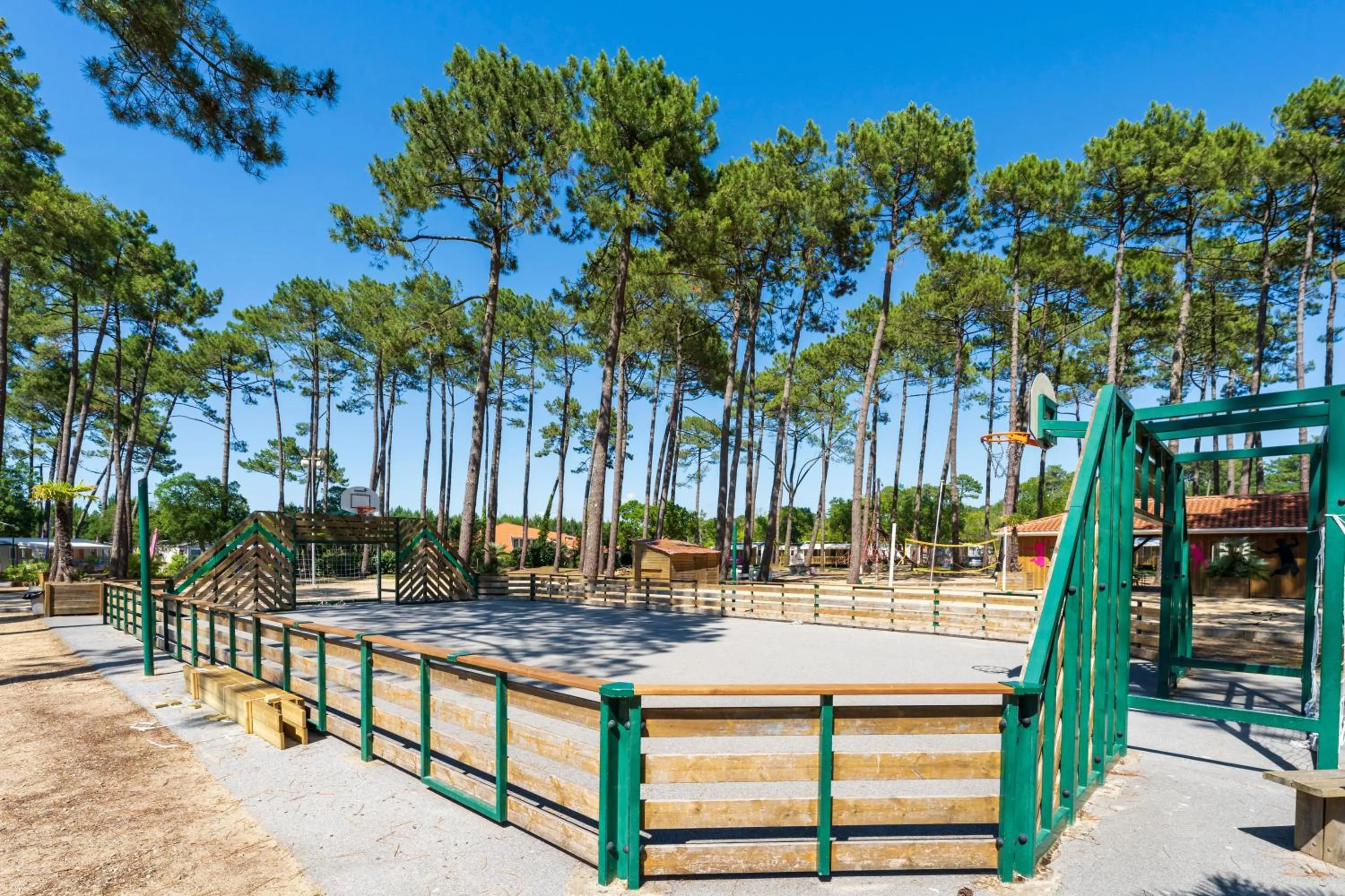 Property building in Camping Les Oyats