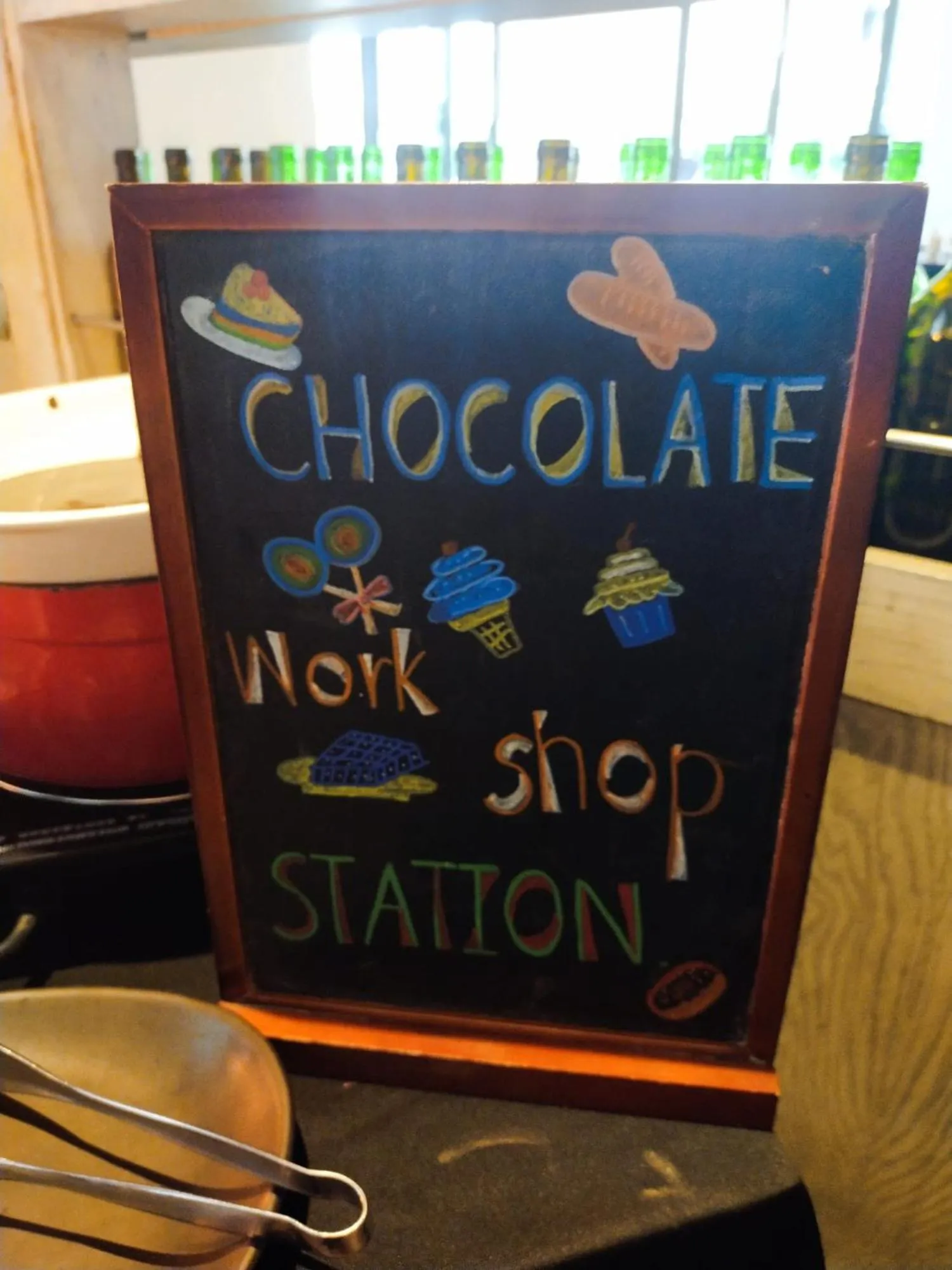 Food in Mövenpick Hotel Sukhumvit 15 Bangkok