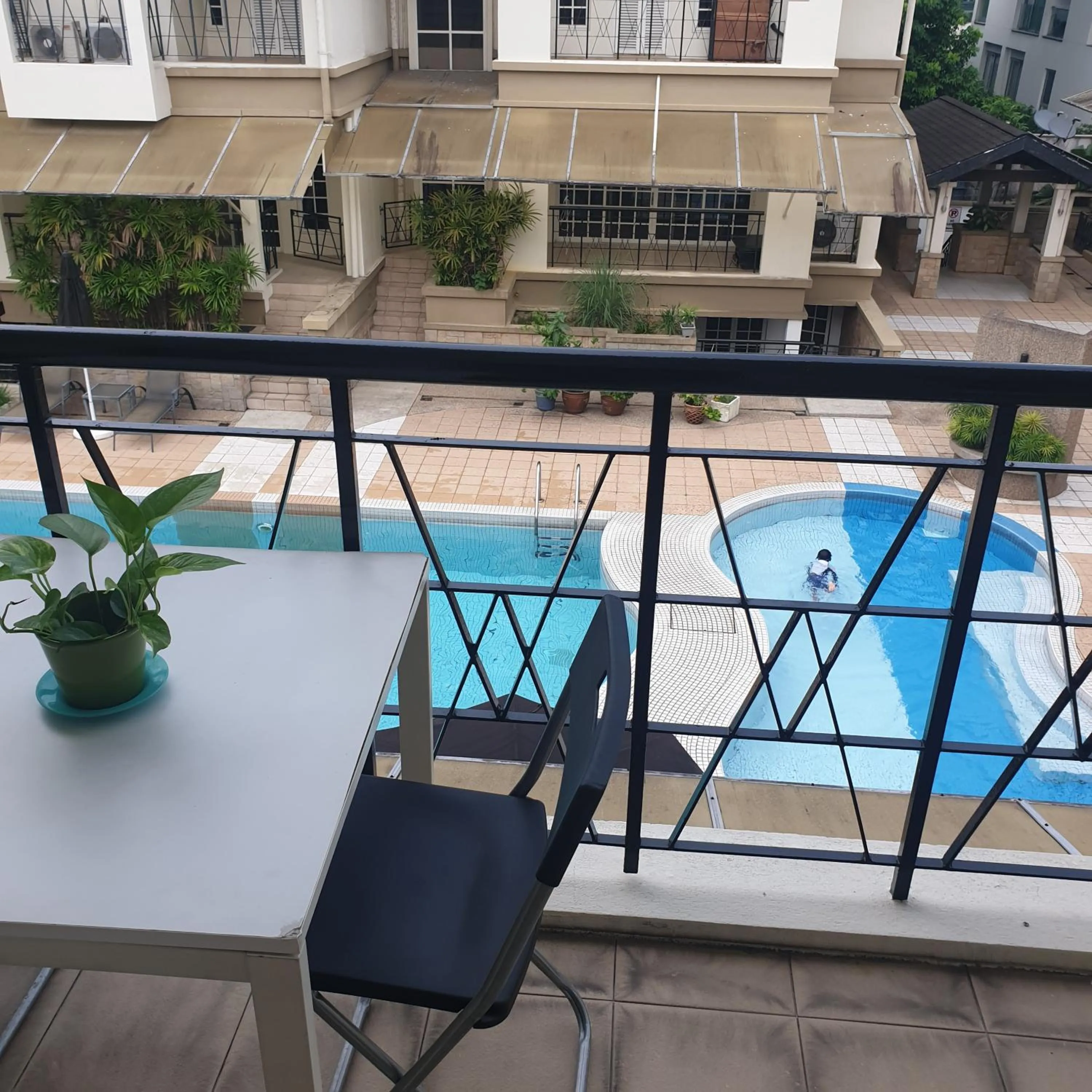 Swimming pool in 5 Twenty @ Ampang Hilir