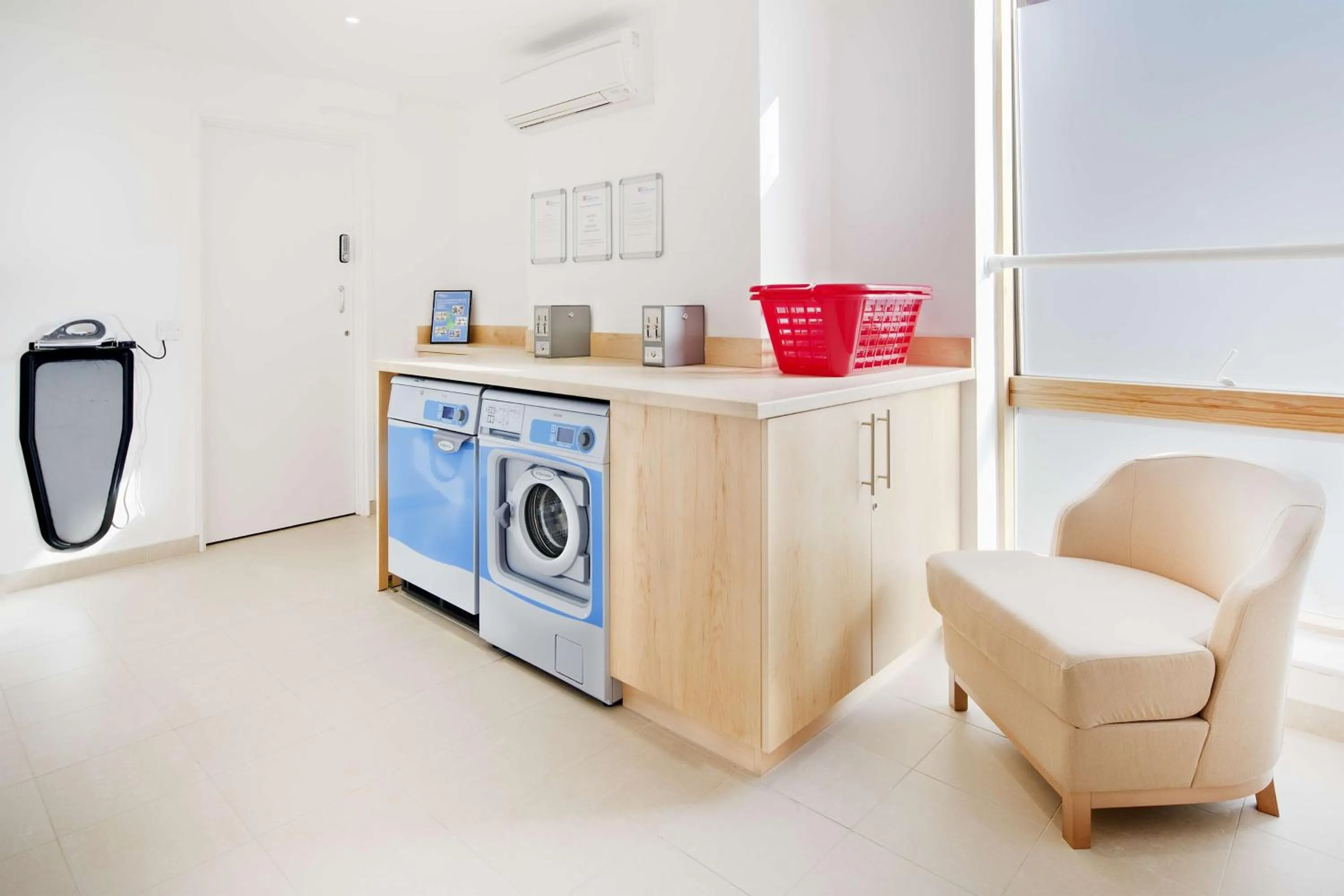 Property building in Hilton Garden Inn Bristol City Centre