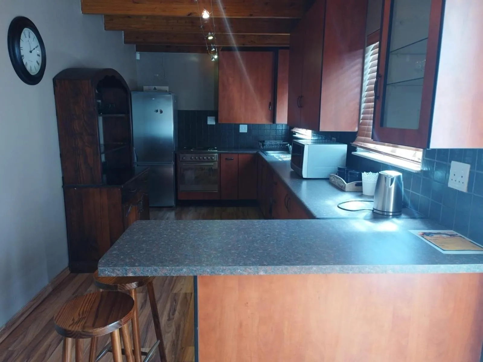 Six Valk Avenue Guest House