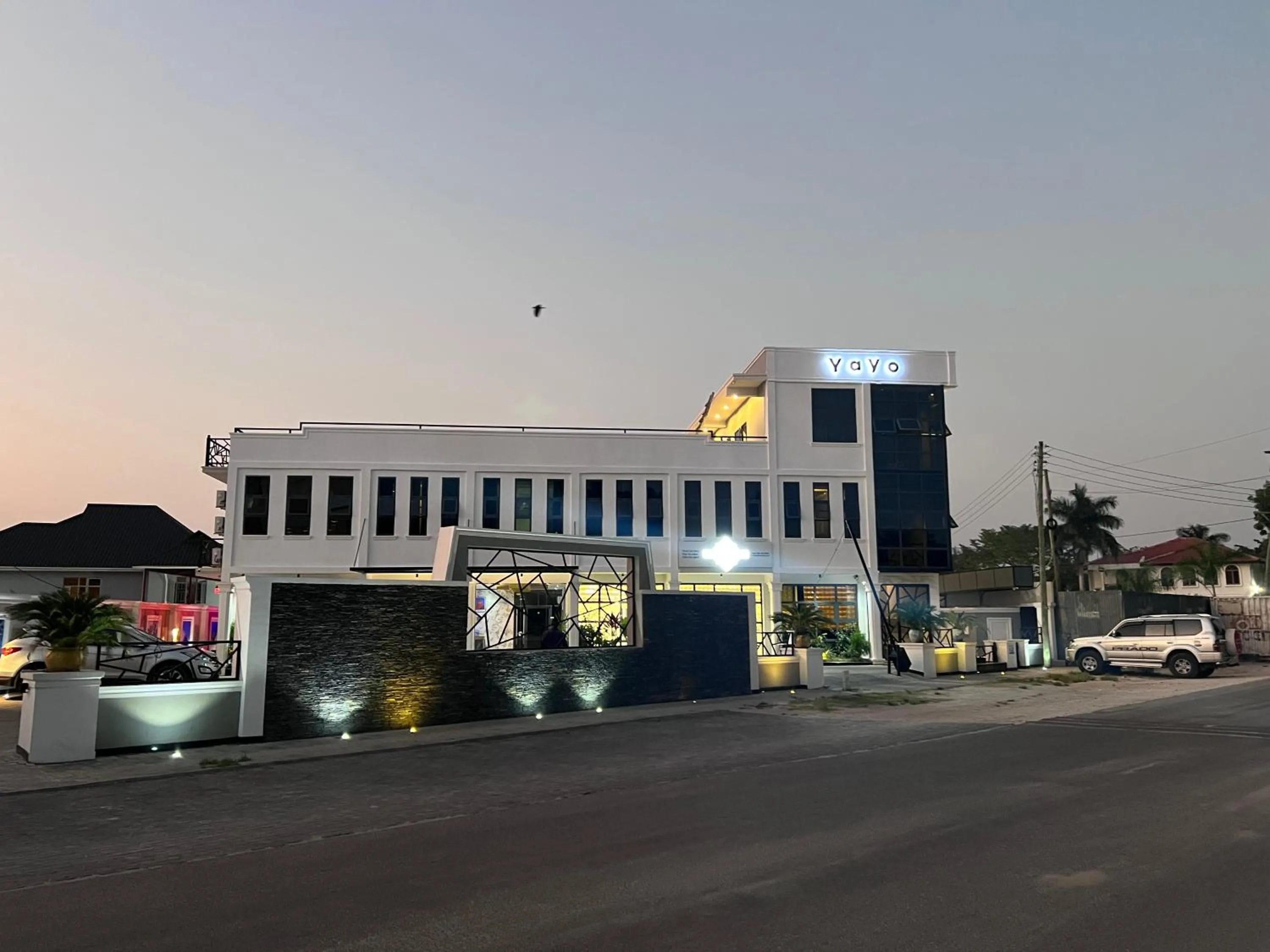 Property building in Yayo Masaki