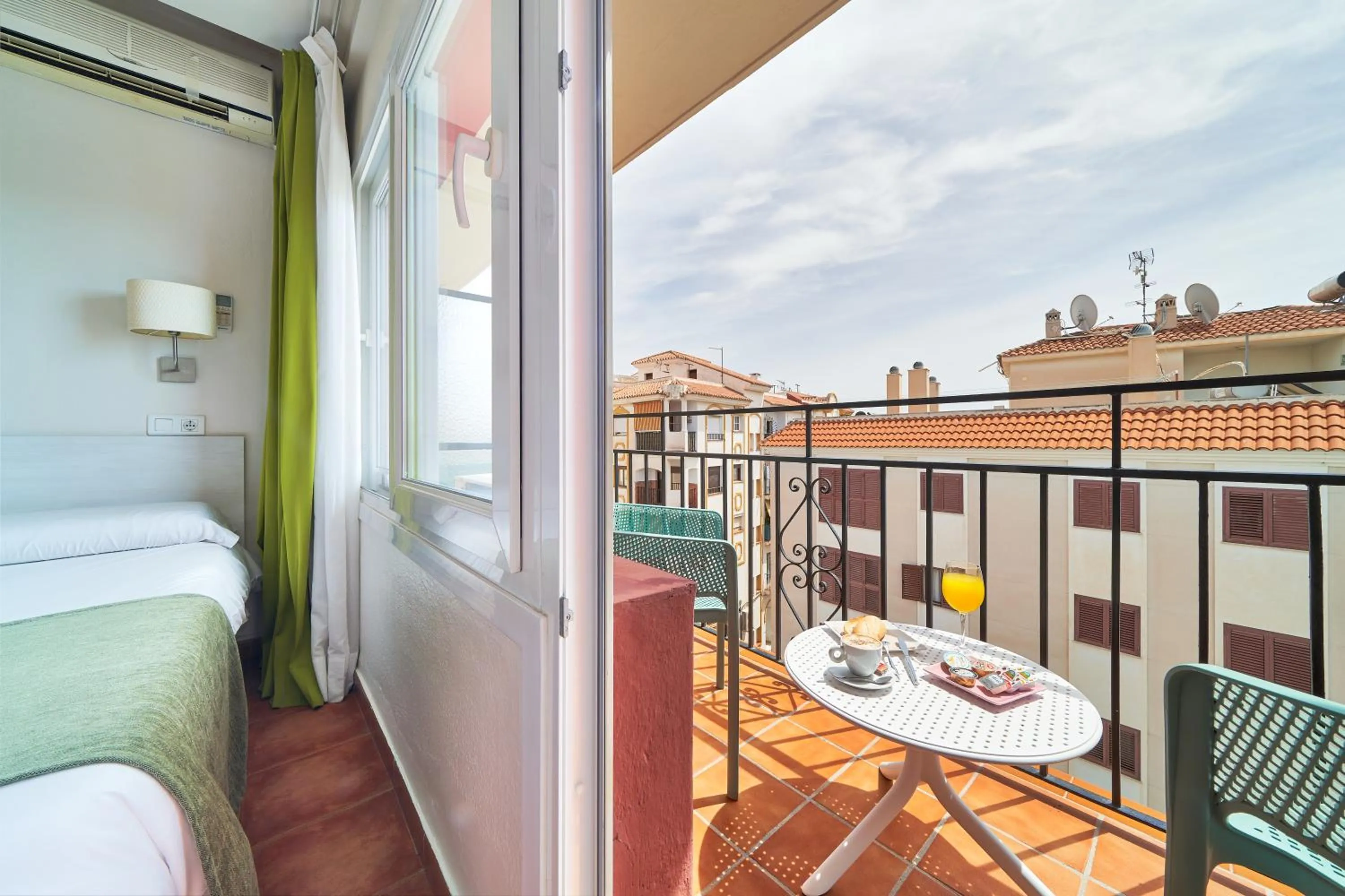 Balcony/Terrace in Hostal Sol y Miel