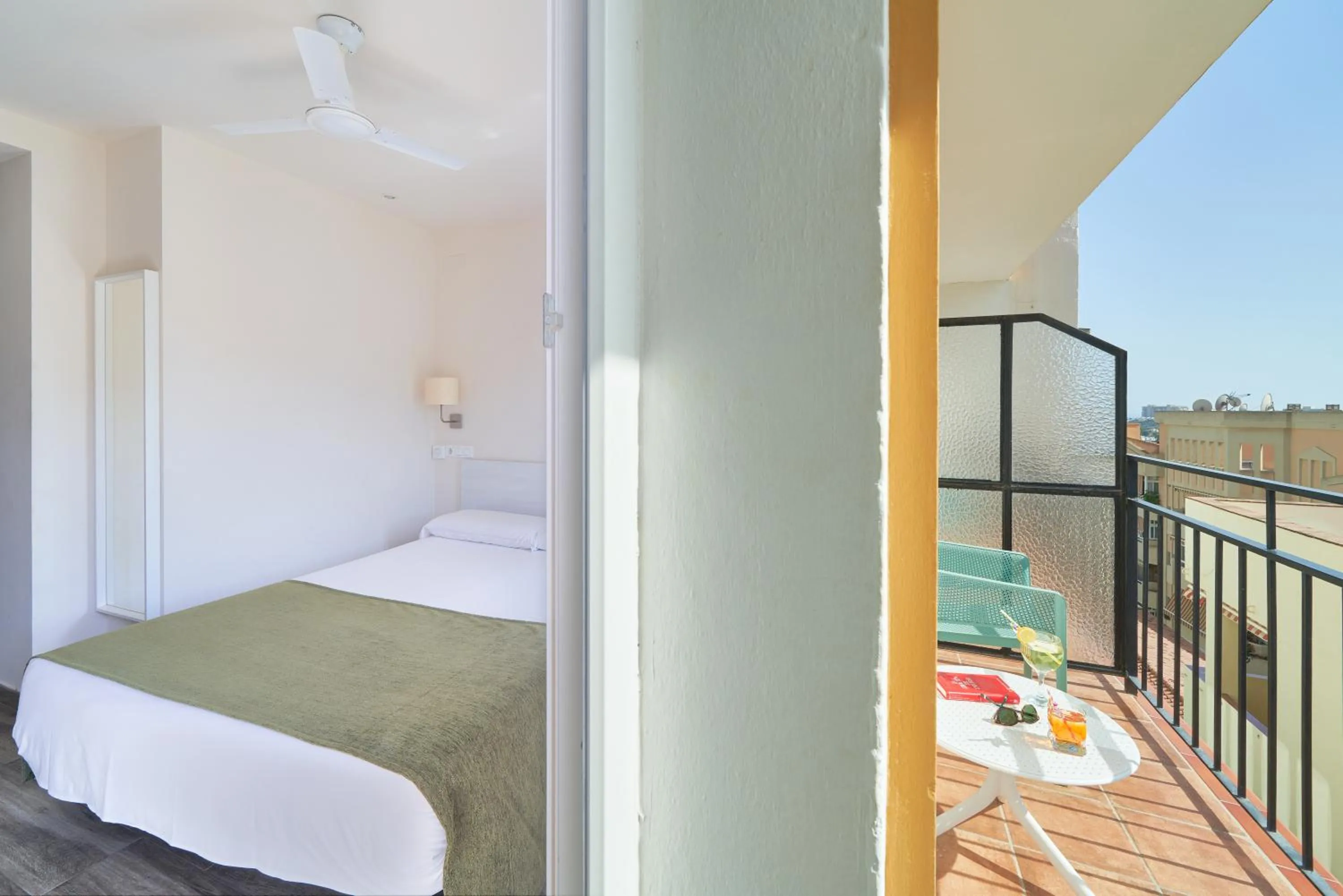 Photo of the whole room, Bed in Hostal Sol y Miel