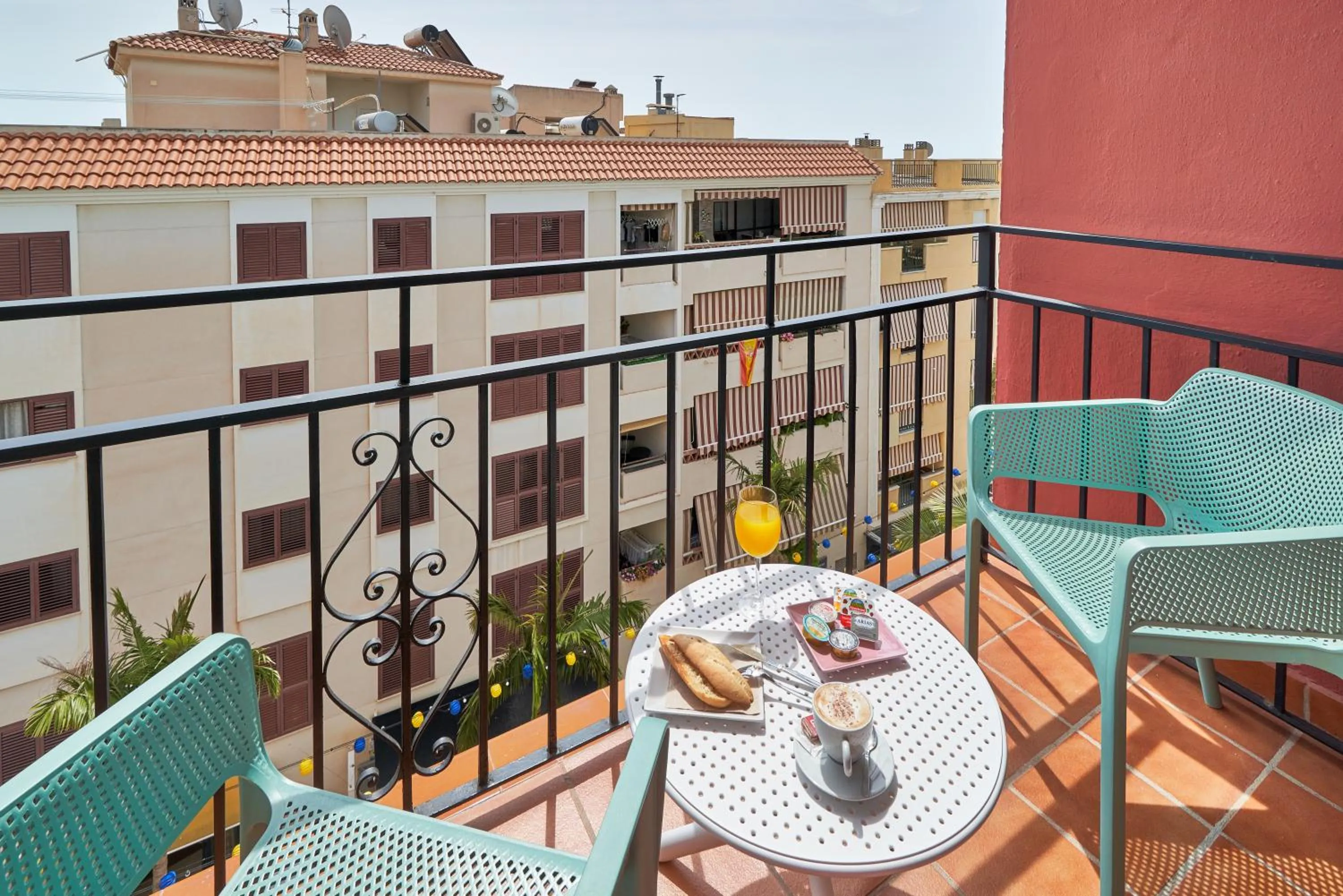 Balcony/Terrace in Hostal Sol y Miel