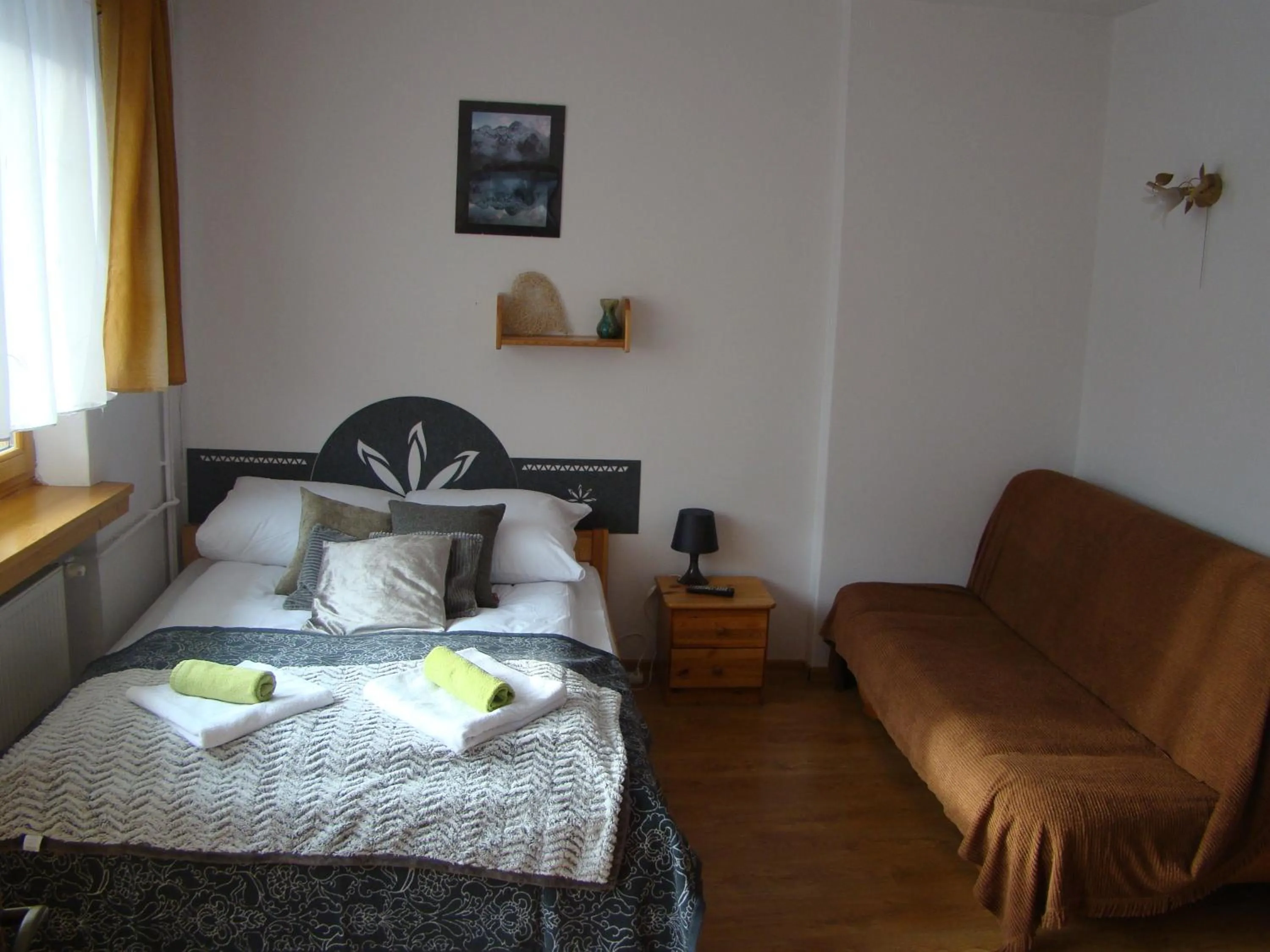Bed in Willa Strumyk