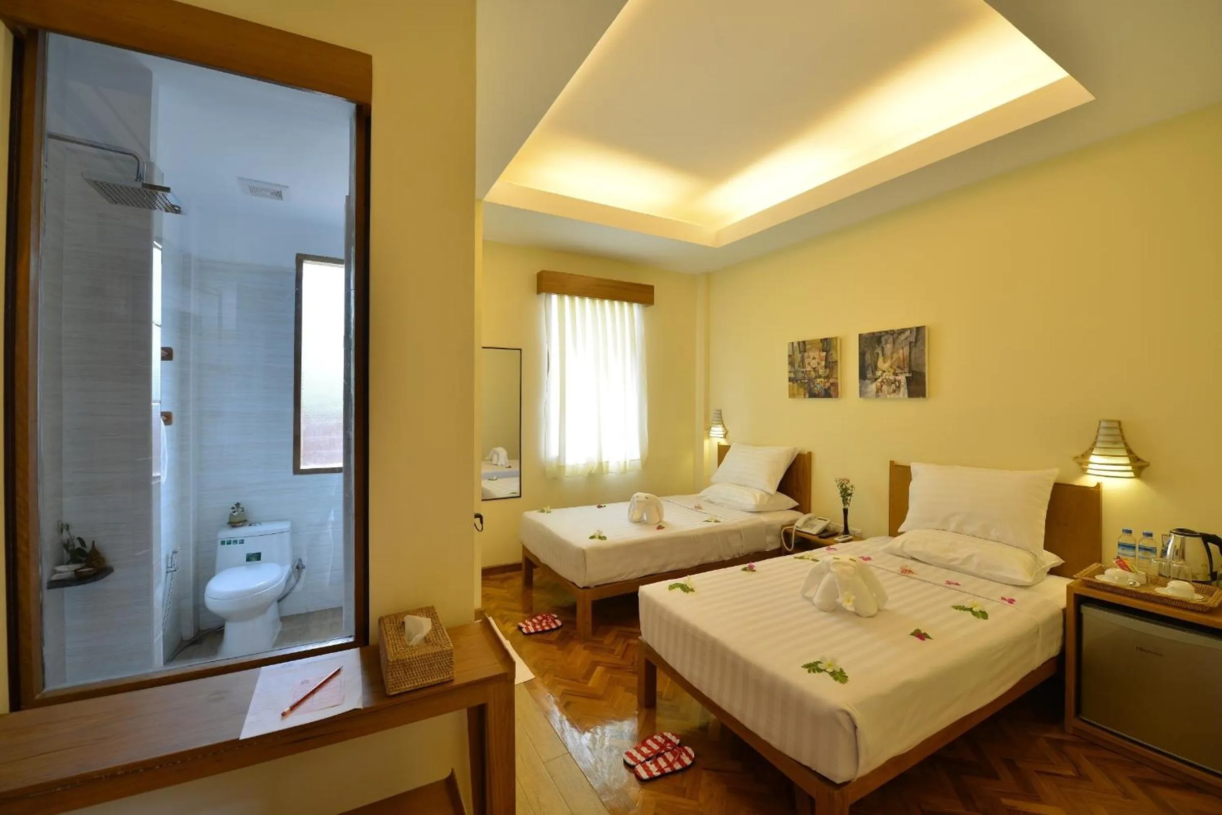 Decorative detail, Bed in Northern Breeze Hotel