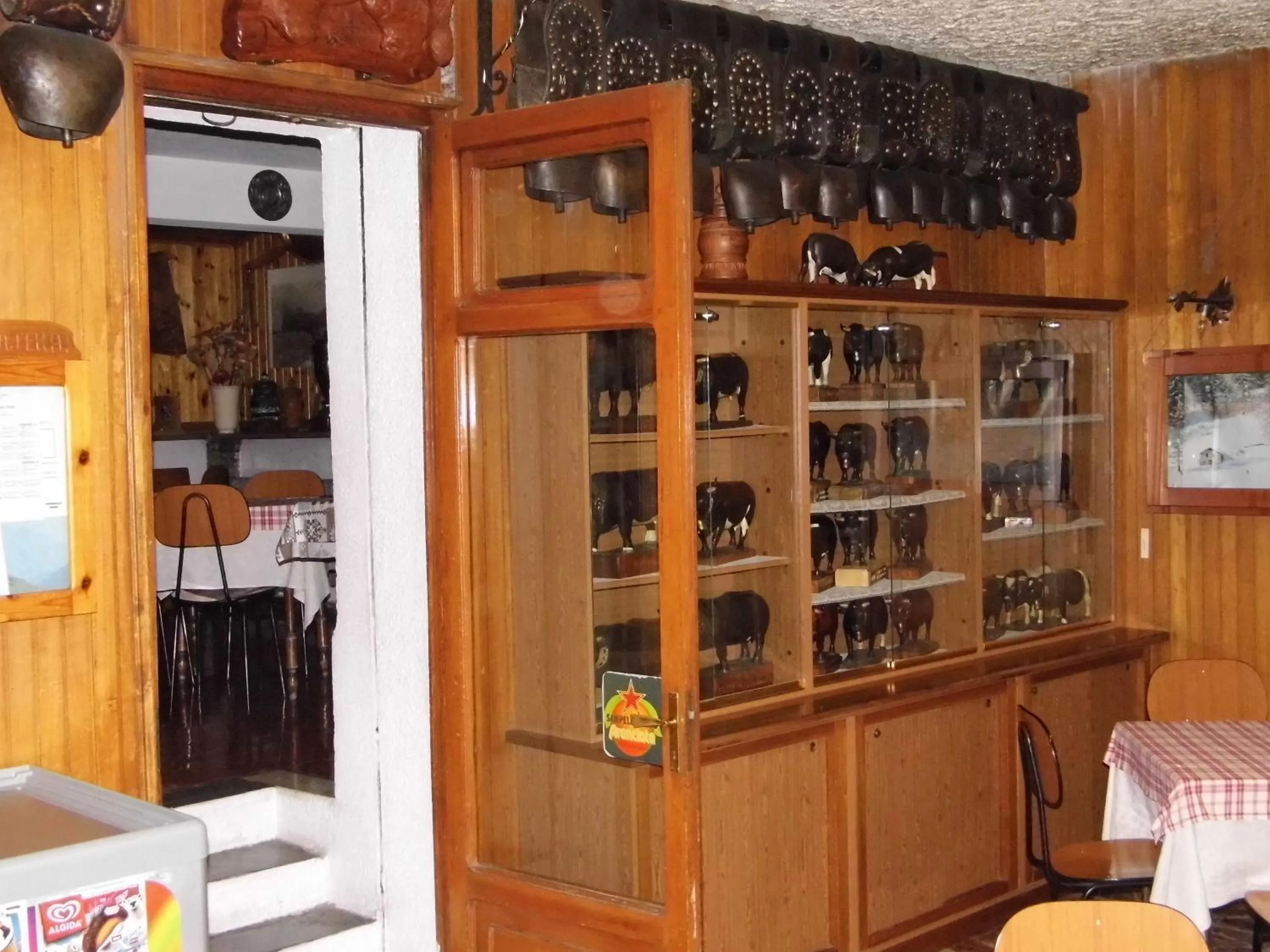 Lounge or bar in Hotel Mochettaz